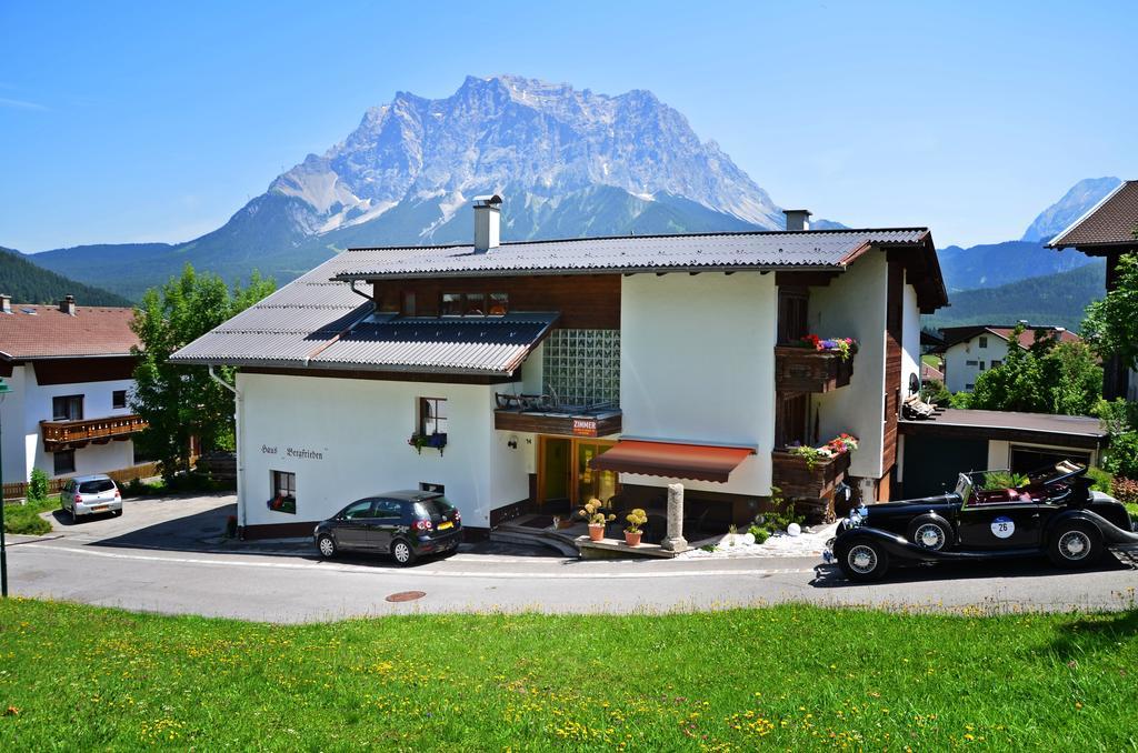 Haus Bergfrieden Hotel Lermoos Exterior foto